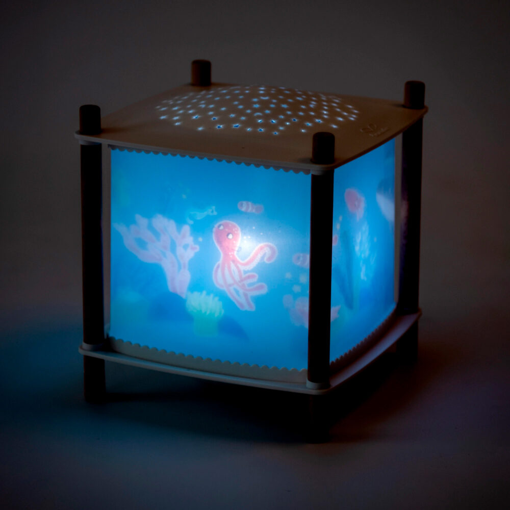 LÁMPARA MÁGICA CON CONEXIÓN BLUETOOTH COLECCIÓN LAS AVENTURAS DE PAULIE