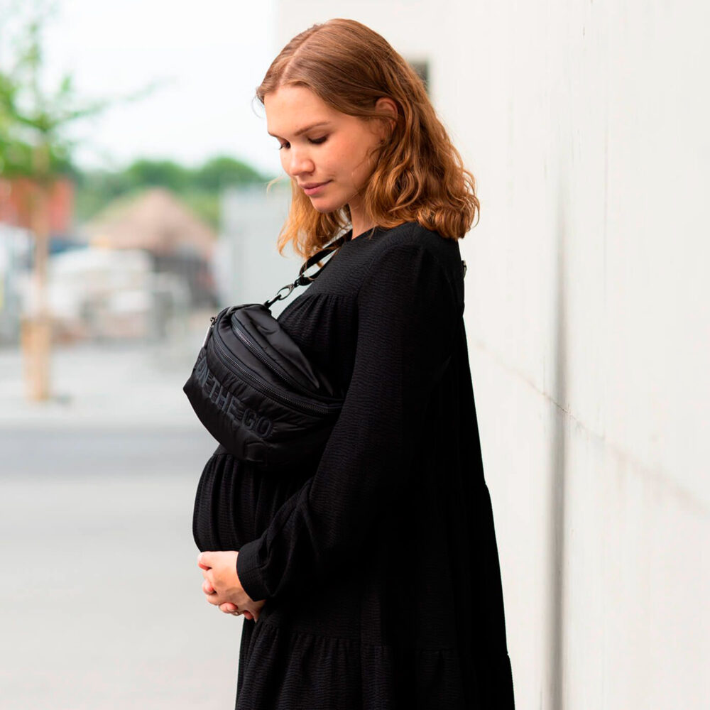 RIÑONERA BAG ON THE GO ACOLCHADO NEGRO CHILDHOME