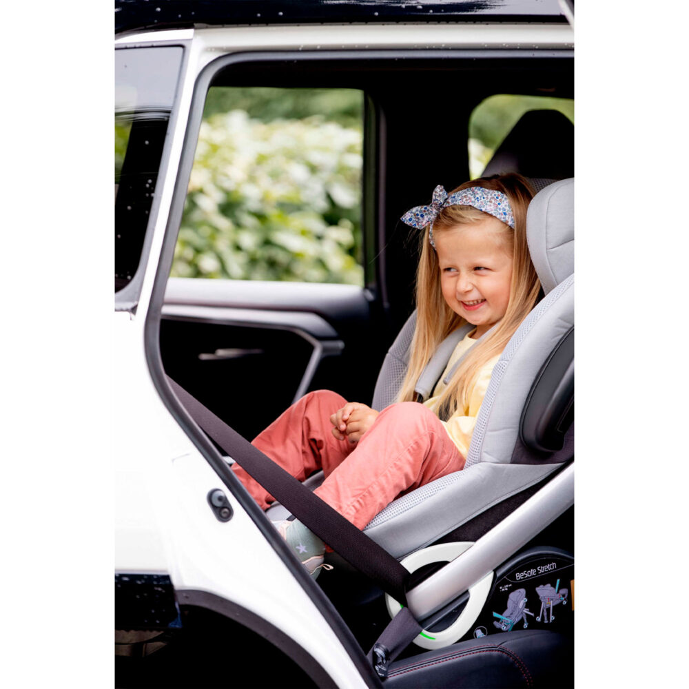 ASIENTO DE AUTO DE 6 MESES A 7 AÑOS MODELO STRECH BESAFE