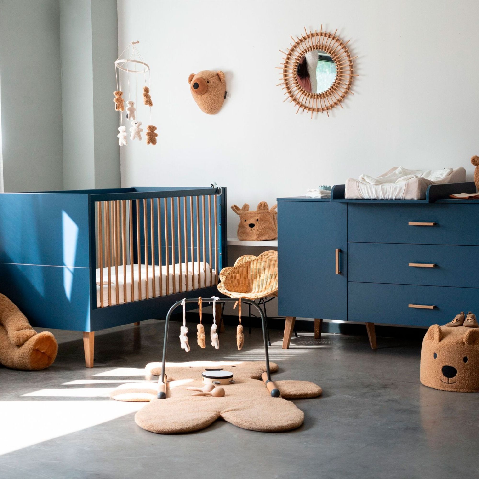 Cómoda de 3 cajones + 1 puerta + cambiador Bold Blue de 130 x 70 cm - CHILDHOME