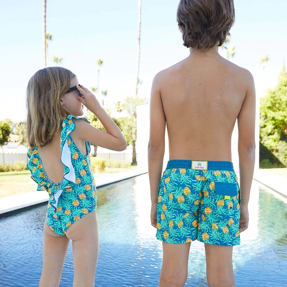 RASHGUARD PARA NIÑA ESTAMPADO STRIPES TINYTEO