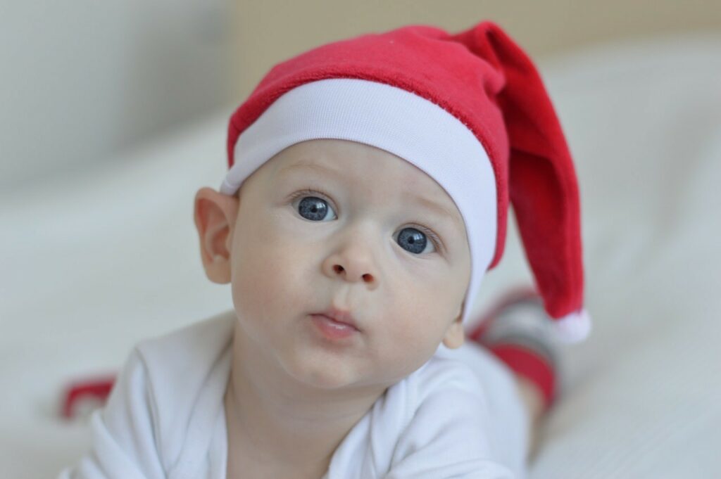 Cinco características de los bebés nacidos en diciembre