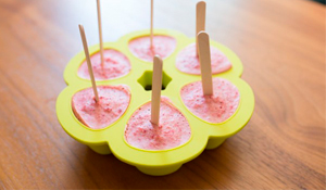 Paletas de Fresas y Peras