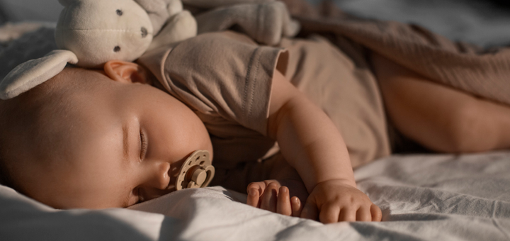 Cómo ayudar a dormir a un bebé