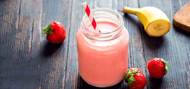 batido yogurt fresas