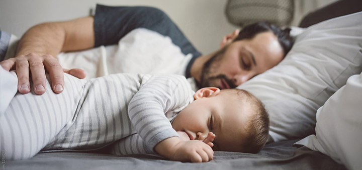 ¿Sabías que la presencia de papá también es importante para el buen descanso y sueño del bebé?