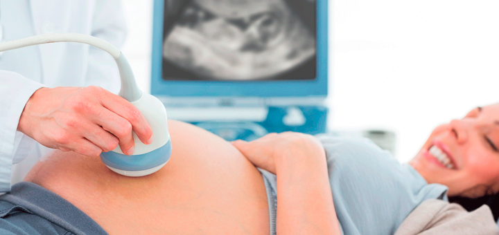 Cómo provocar los movimientos del bebé en la barriga de la embarazada