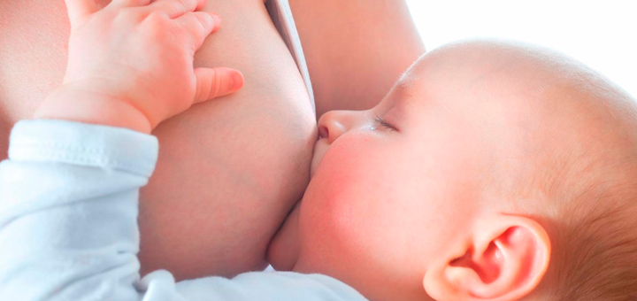¿Cómo hacer las primeras papillas y purés del bebé?