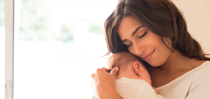 Así afectan las emociones de una madre a su bebé