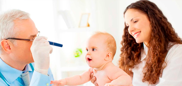 ¿A qué edad ven los bebés?