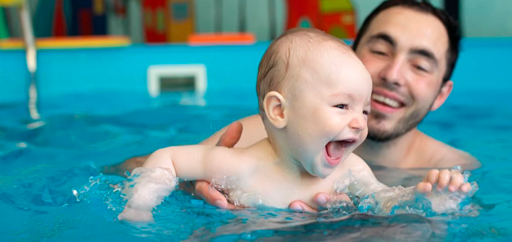 5 Beneficios de la natación en bebés
