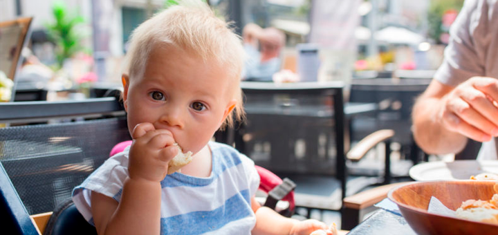 Siete consejos para ir a un restaurante con bebés y niños pequeños