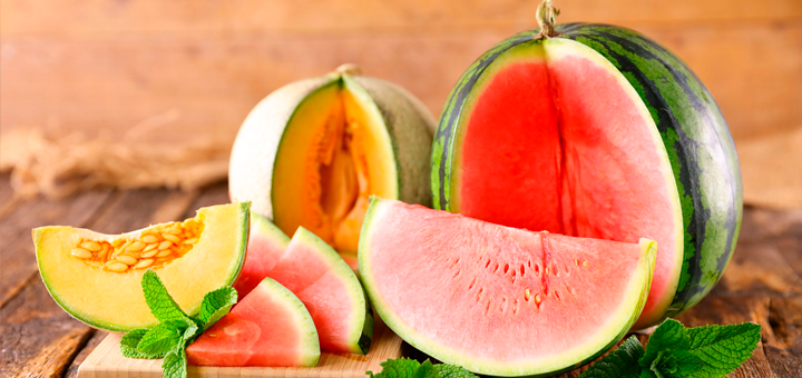 7 Alimentos hidratantes para tu bebé en verano