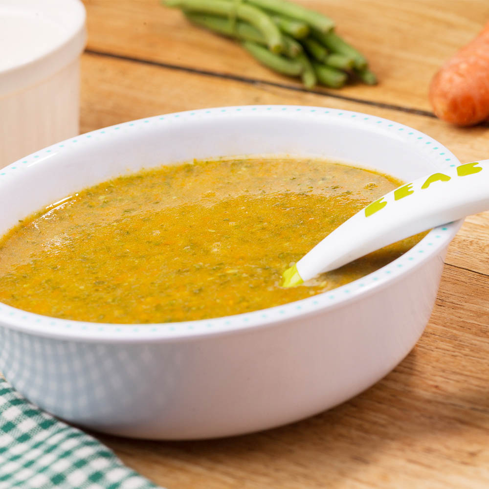 sopita menestras pollo