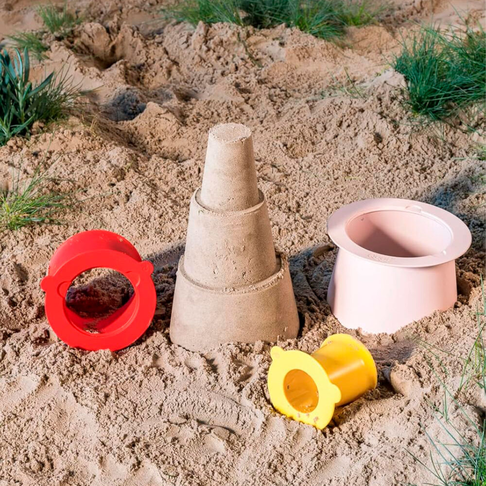 CONSTRUCTOR DE CASTILLOS DE ARENA COLOR ROSA-ROJO-AMARILLO VINTAGE QUUT