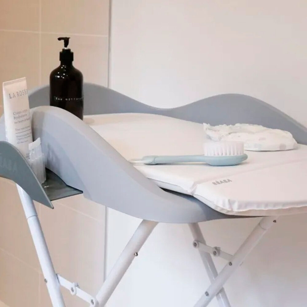 SOPORTE DE PIE PARA BAÑERA Y CAMBIADOR COLOR BLANCO MODELO CAMÉLÉ´O BEABA