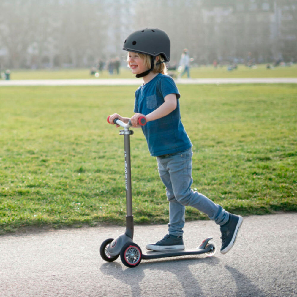 SCOOTER MODELO MASTER PRIME PARA NIÑOS DE 4 AÑOS A MÁS GLOBBER