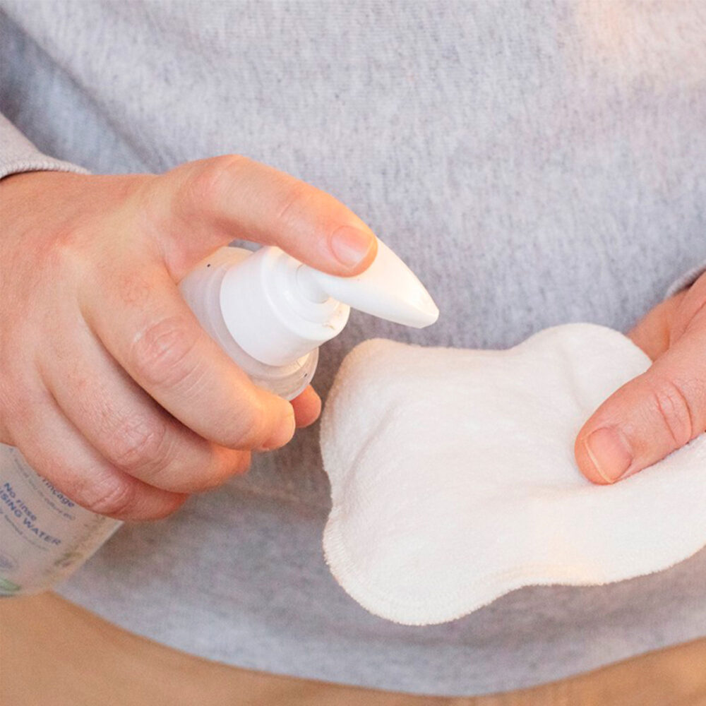 AGUA LIMPIADORA SIN ENJUAGUE DE 500 ML MUSTELA