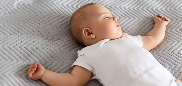Guía Práctica para Superar los Despertares Nocturnos en los Bebés