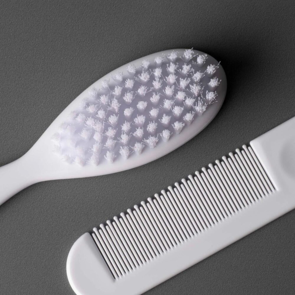 SET DE CEPILLO Y PEINE PARA EL CUIDADO DEL BEBÉ TOMME TIPPE