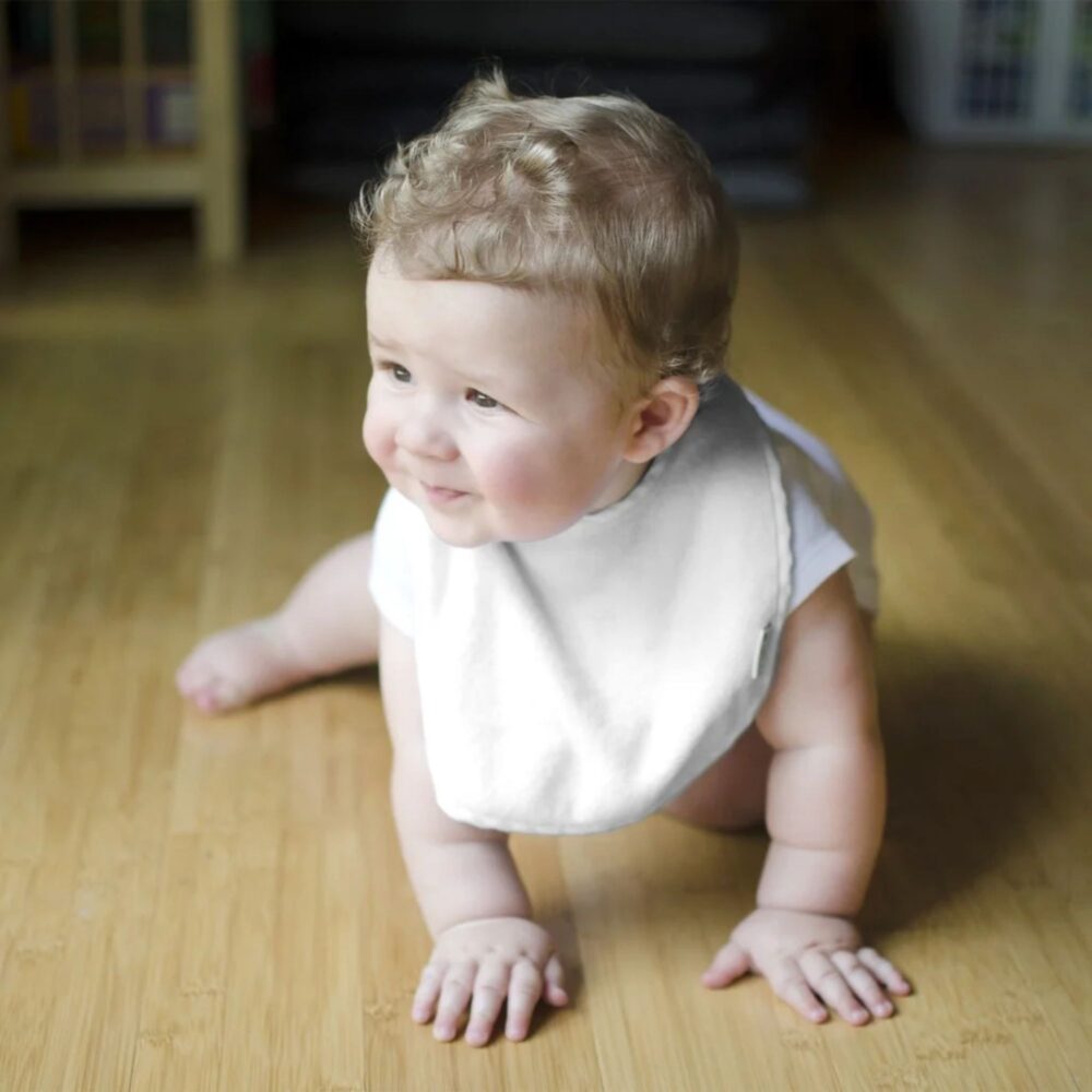 PAQUETES DE 10 BABEROS ABSORBENTES E IMPERMEABLE