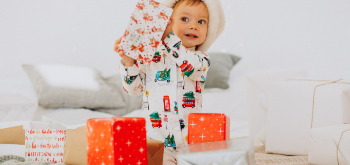 Regalos perfectos para bebés en Navidad: Ideas prácticas y lindas