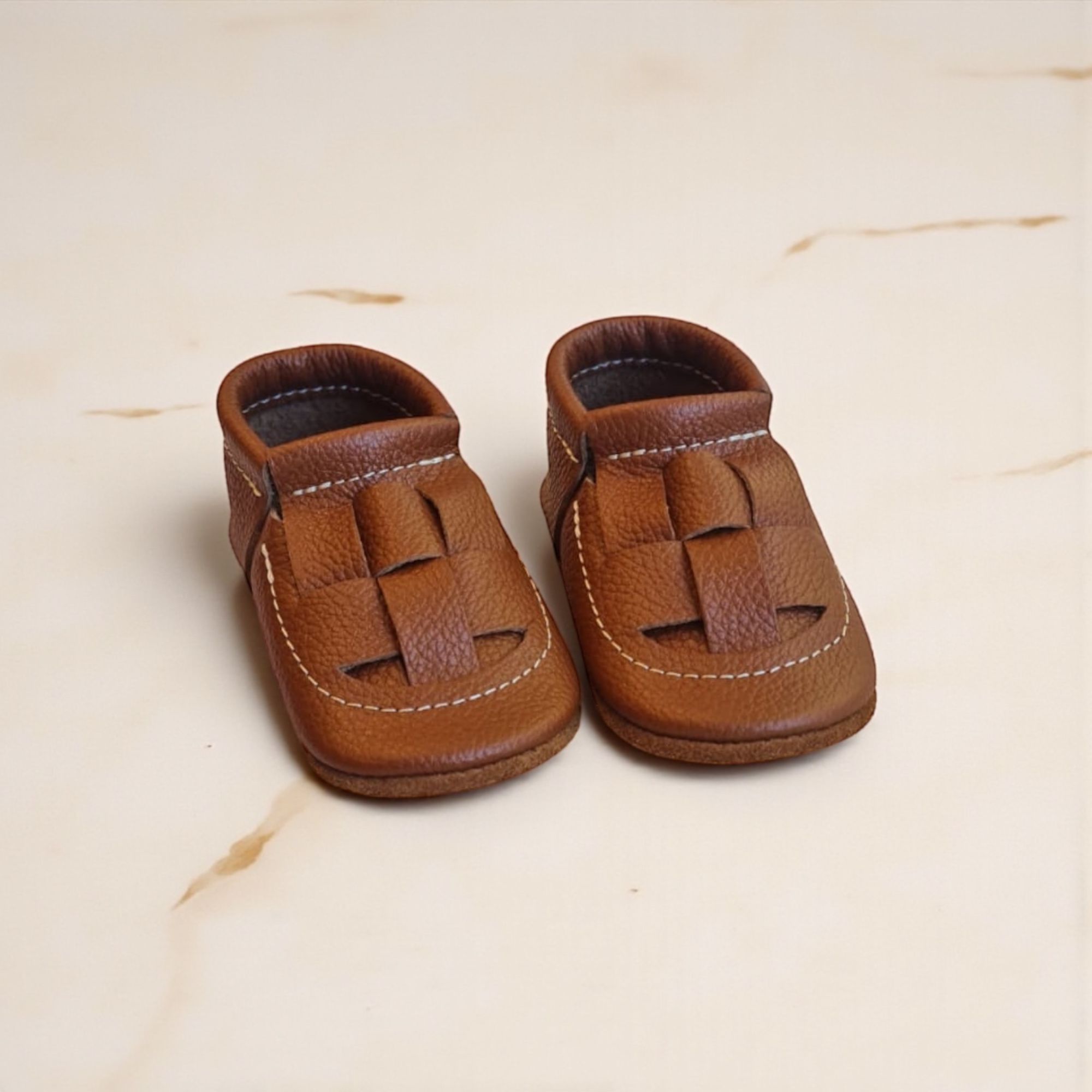 ZAPATOS JOLIE LAZO DORADO 100 % DE CUERO MINIMOX