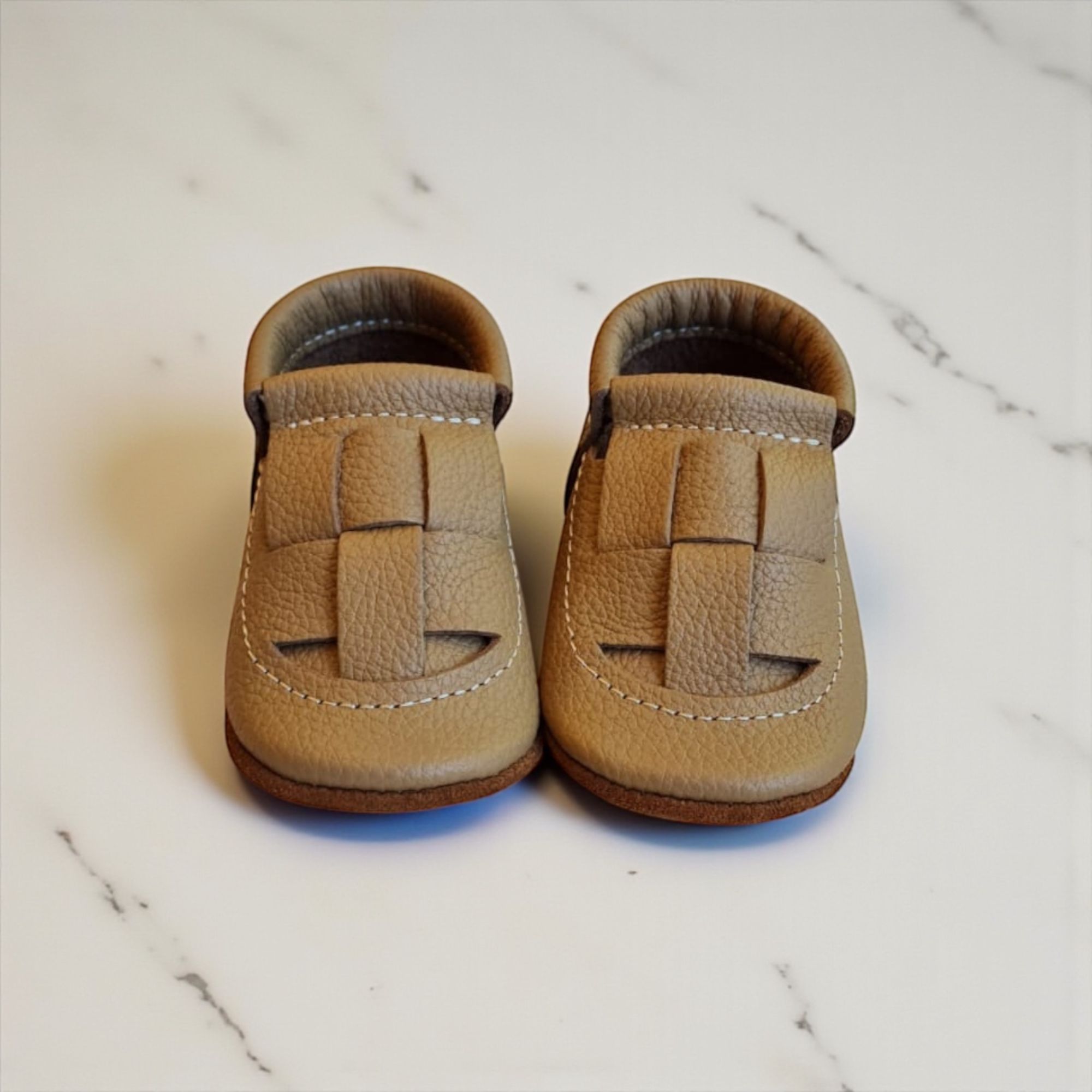 ZAPATOS JOLIE LAZO DORADO 100 % DE CUERO MINIMOX