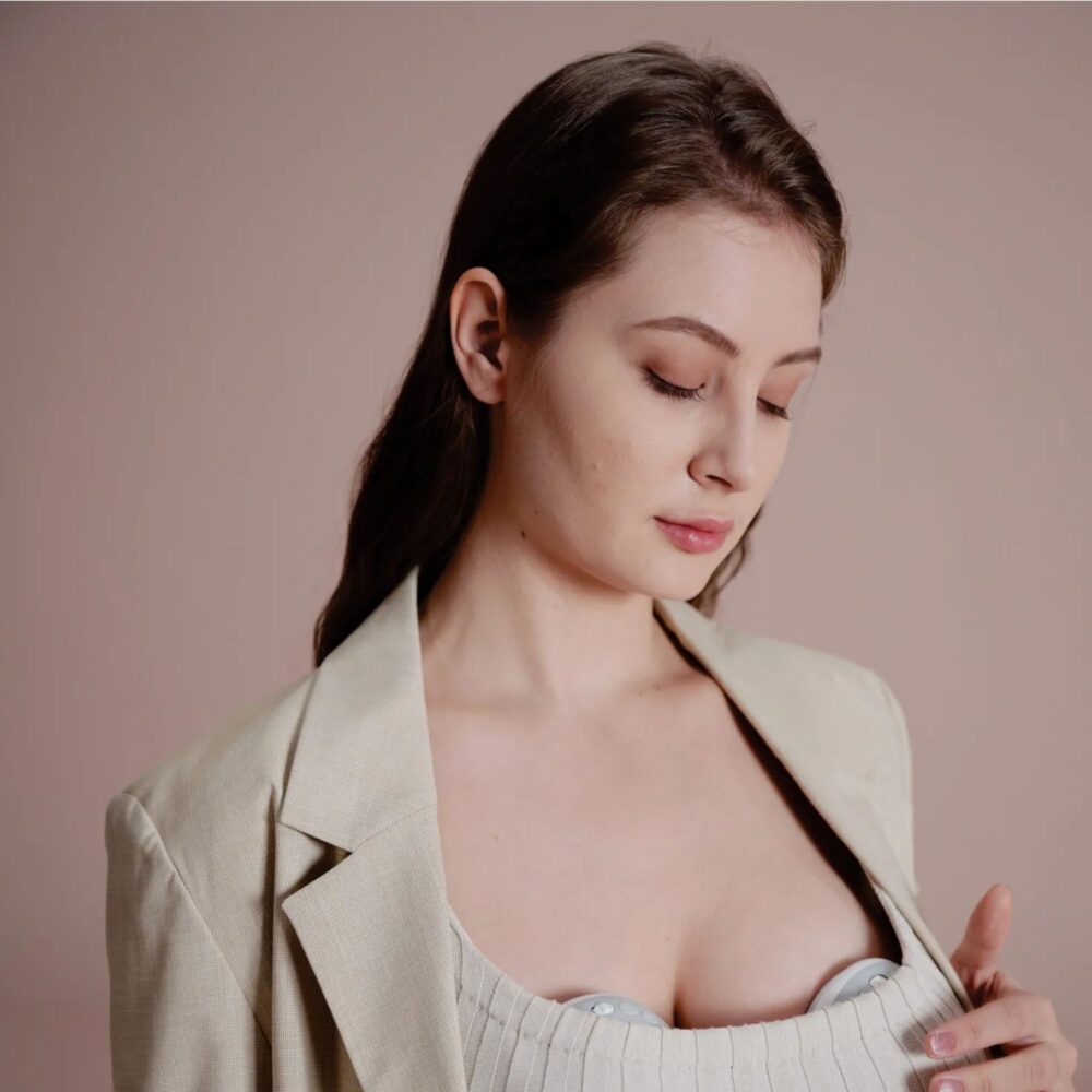 EXTRACTOR DE LECHE MATERNA DOBLE SUCION - MODELO M9 MOMCOZY