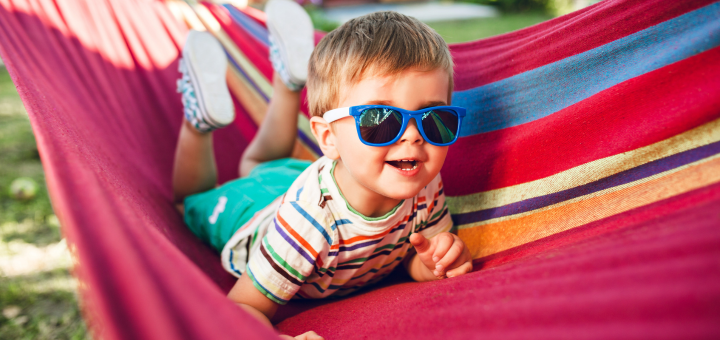 Fotos de Verano con tu Bebé: Seguridad y ternura en cada recuerdo