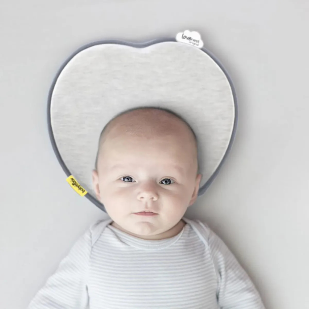 PROTECTOR DE CABEZA ERGONÓMICO PARA BEBÉ LOVENEST BABYMOOV